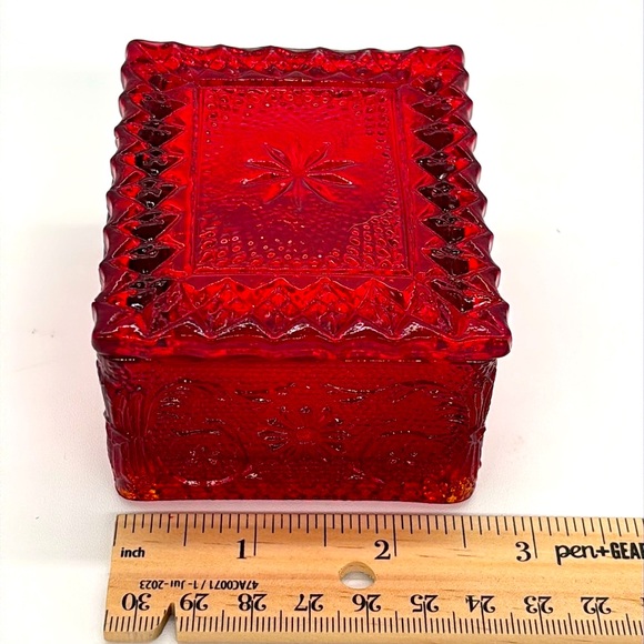 Indiana Glass Ruby Red Amberina Glass Trinket Box - Picture 9 of 12